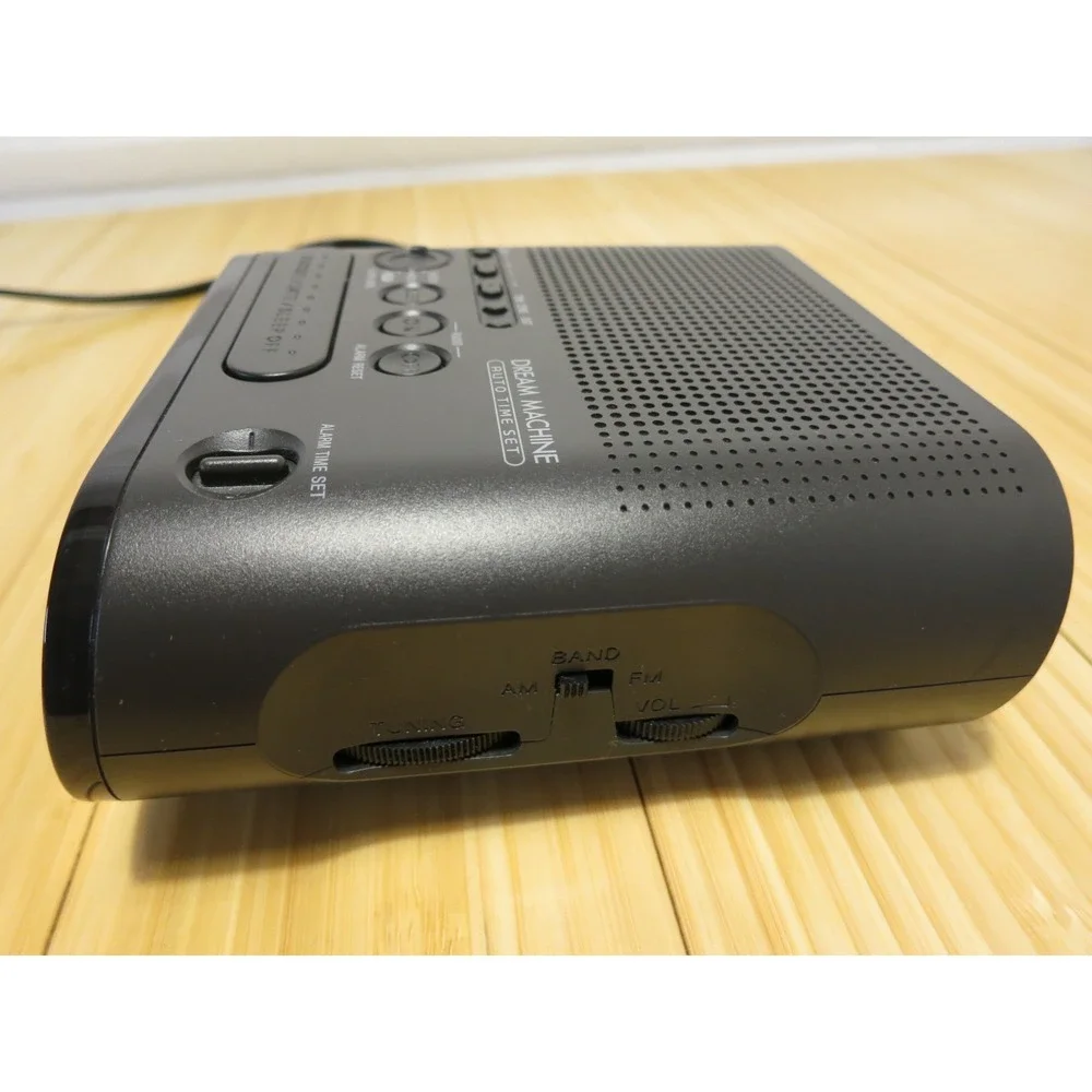 Sony ICF-C218 Dream Machine FM/AM Clock Radio with Alarm